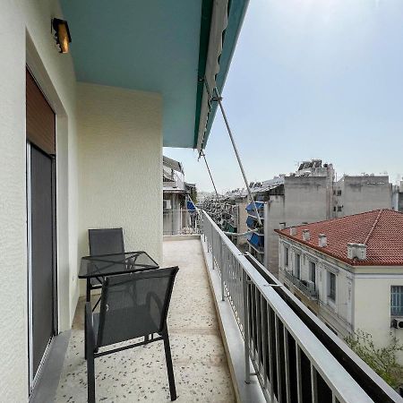 Chiou Spacious 90Sqm Apt In Athens Luaran gambar