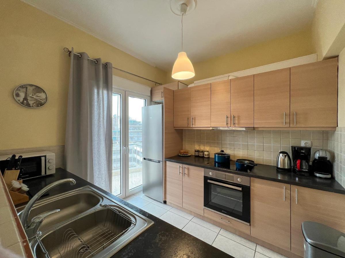 Chiou Spacious 90Sqm Apt In Athens Luaran gambar