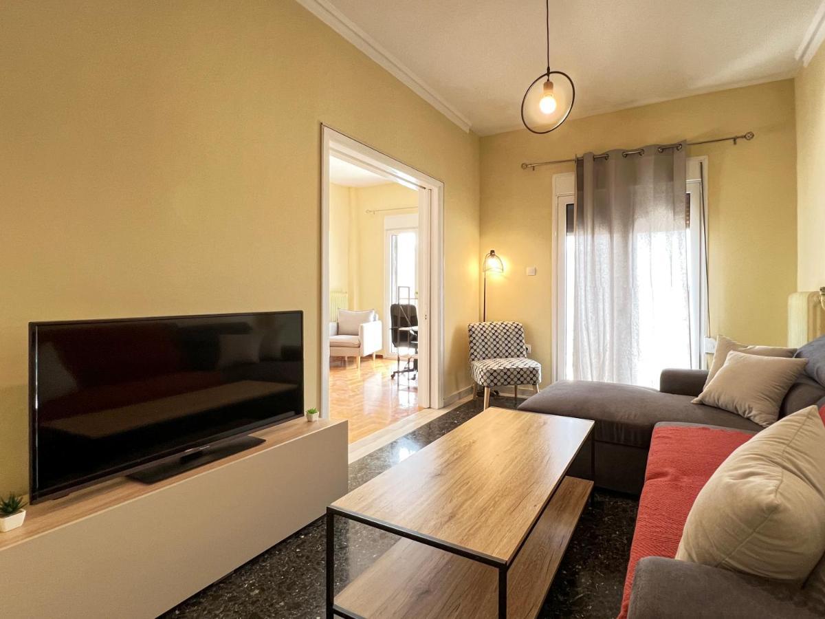 Chiou Spacious 90Sqm Apt In Athens Luaran gambar