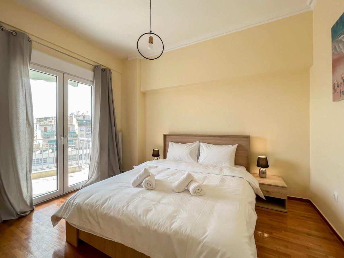 Chiou Spacious 90Sqm Apt In Athens Luaran gambar