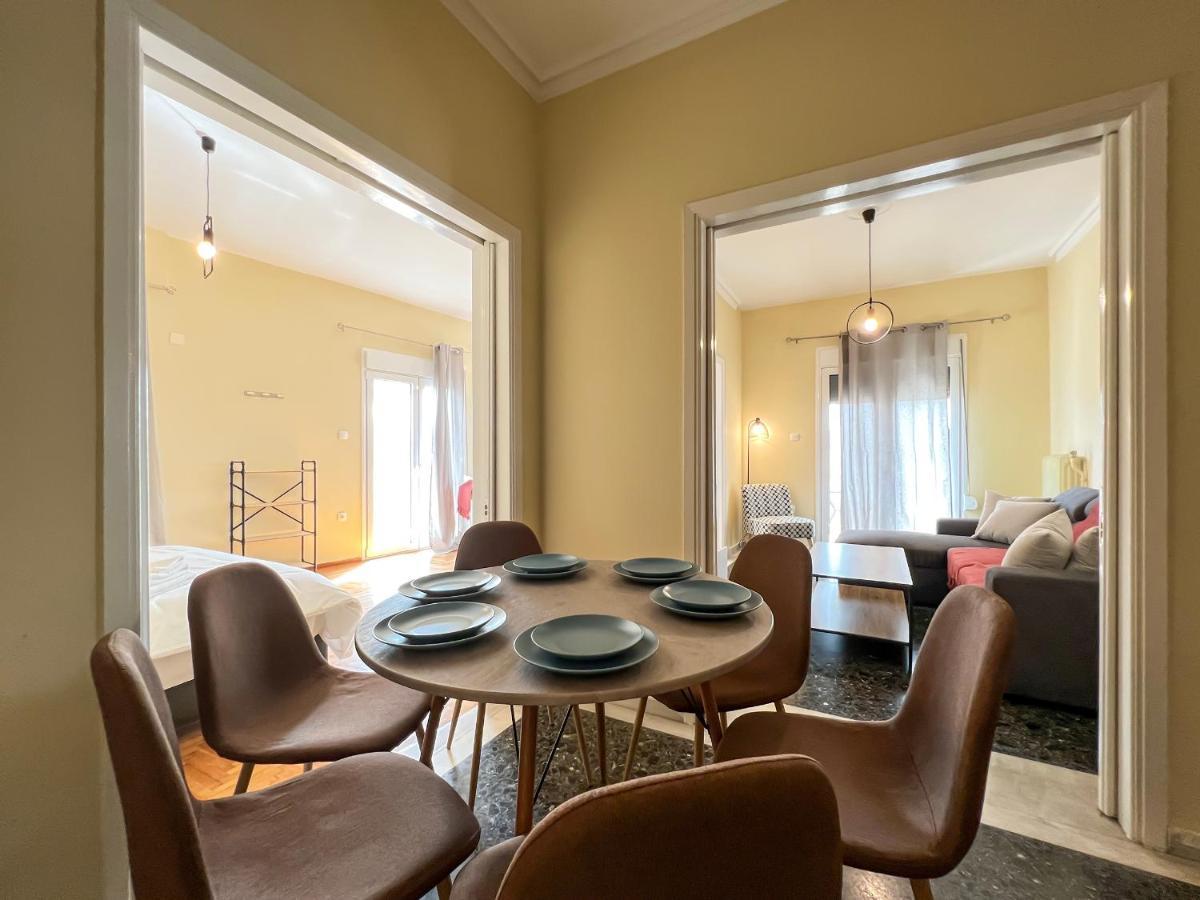 Chiou Spacious 90Sqm Apt In Athens Luaran gambar