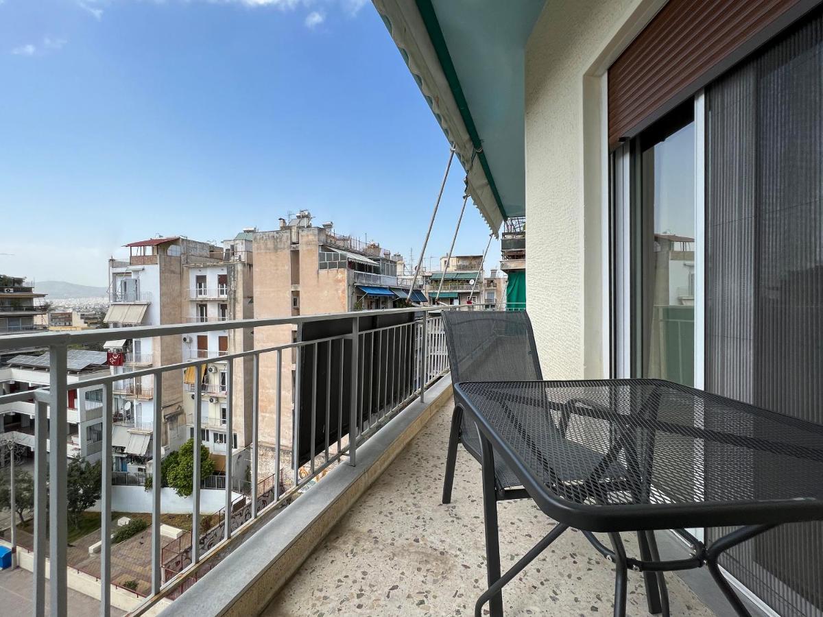 Chiou Spacious 90Sqm Apt In Athens Luaran gambar