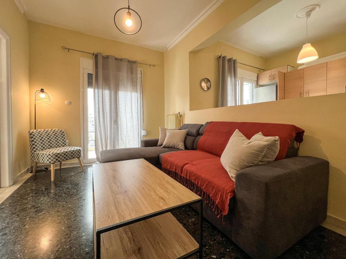 Chiou Spacious 90Sqm Apt In Athens Luaran gambar